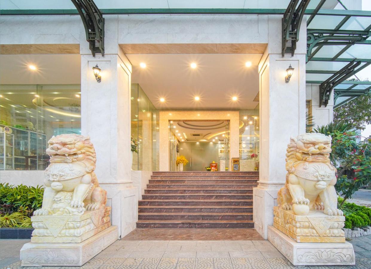 Golden Sun Hotel Danang Екстер'єр фото