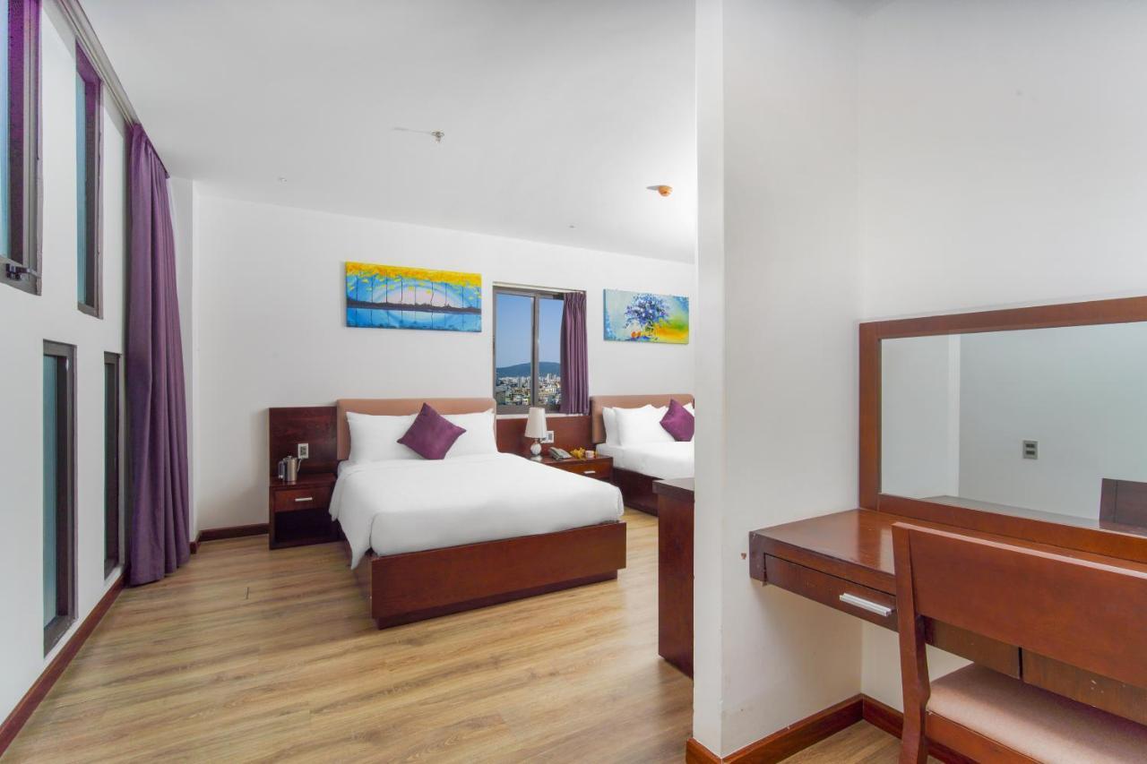 Golden Sun Hotel Danang Екстер'єр фото