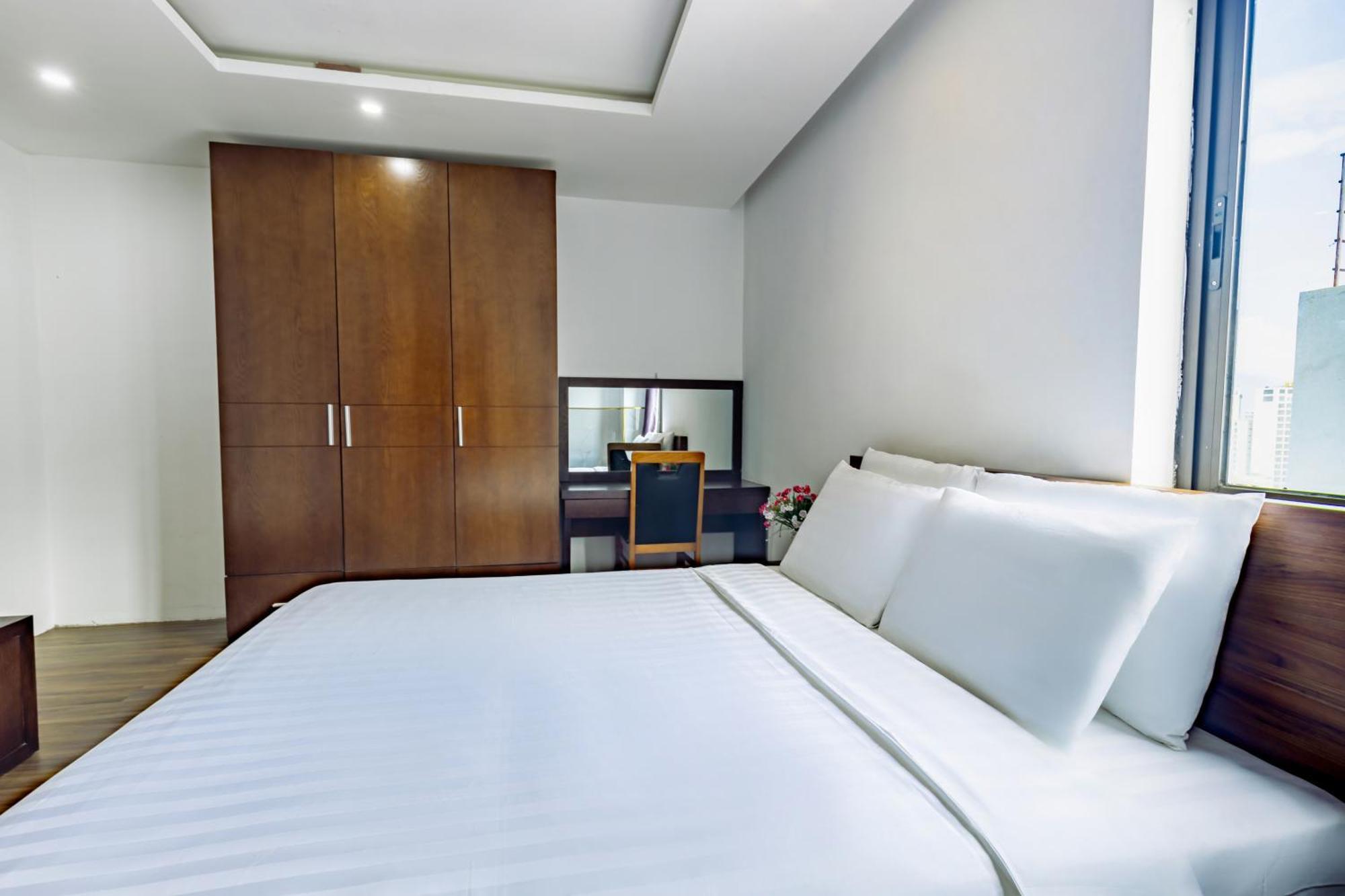 Golden Sun Hotel Danang Екстер'єр фото