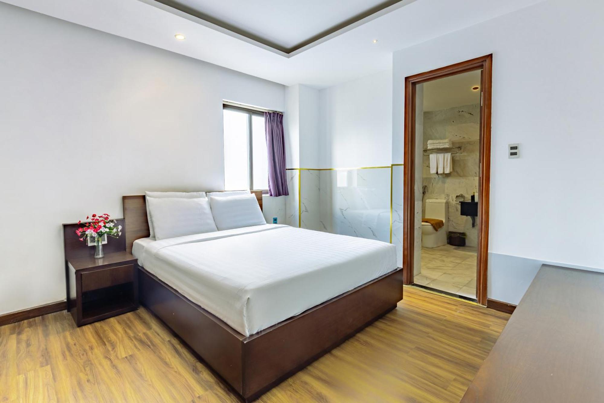 Golden Sun Hotel Danang Екстер'єр фото