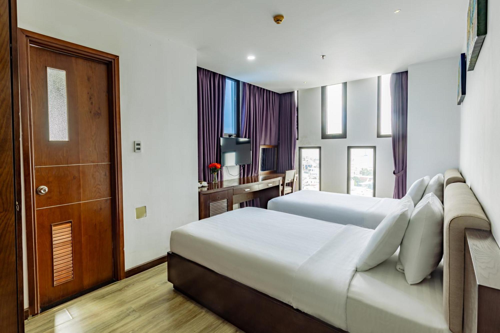 Golden Sun Hotel Danang Екстер'єр фото