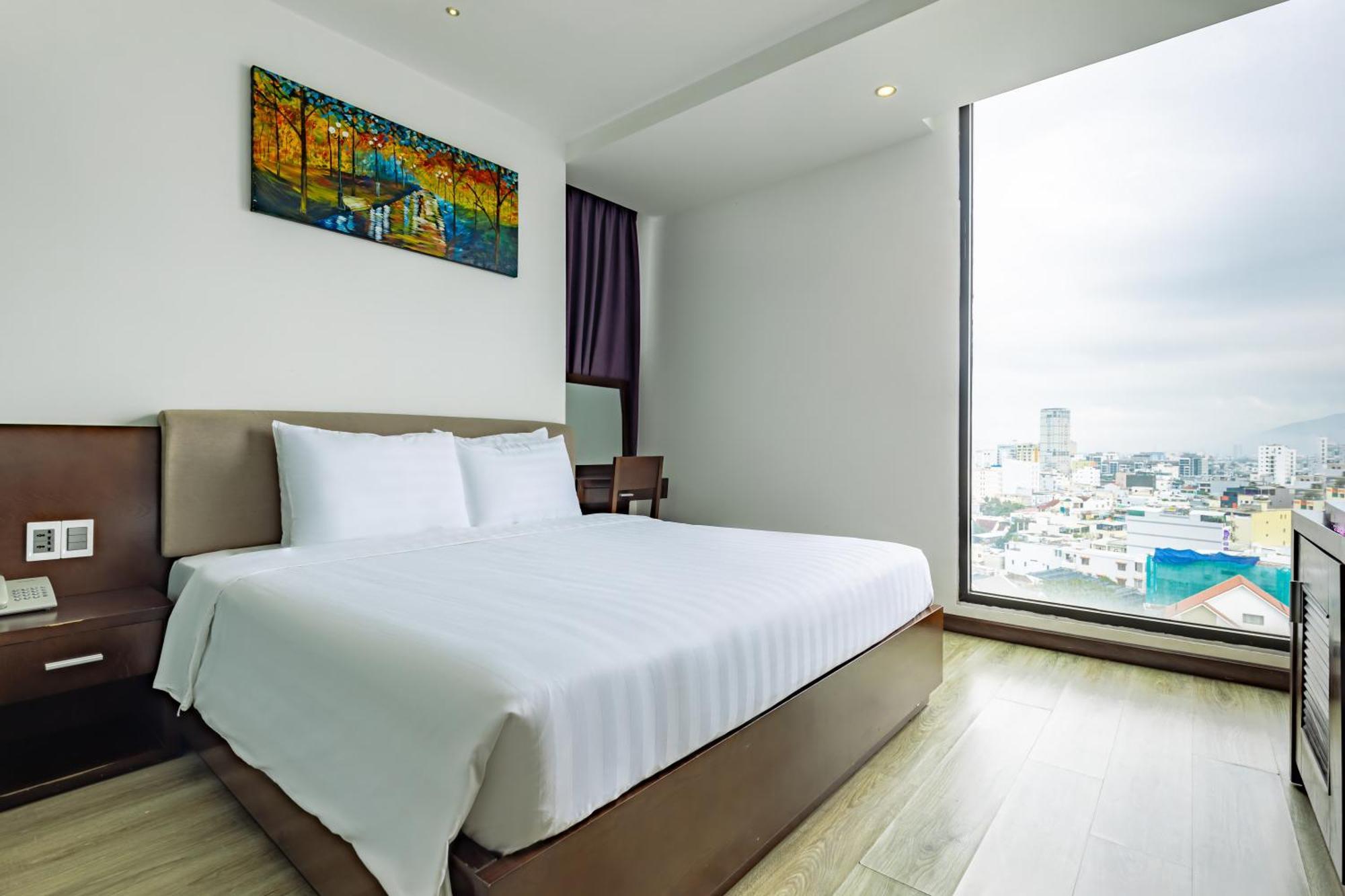 Golden Sun Hotel Danang Екстер'єр фото