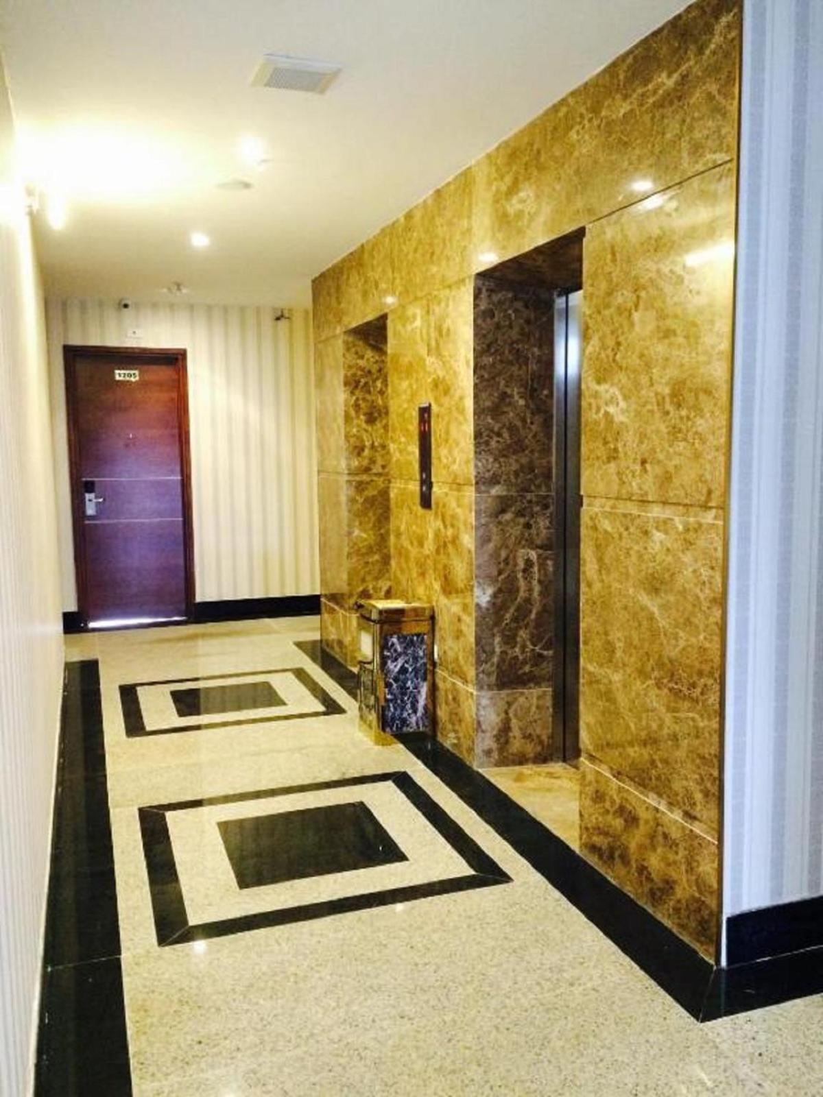 Golden Sun Hotel Danang Екстер'єр фото
